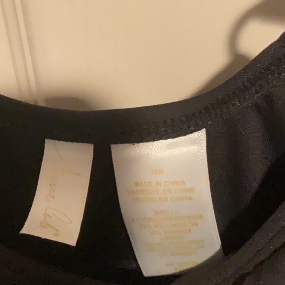 Anne Cole black ruched one piece 16 W - Picture 2 of 6